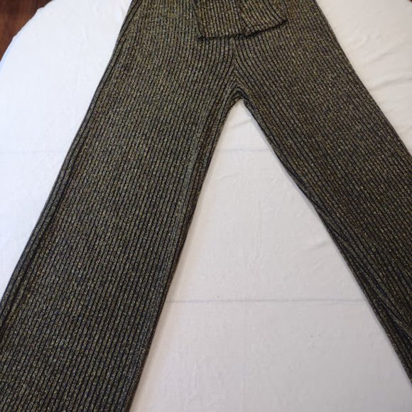 METALLIC GOLD AND BLACK JUMPSUIT, NO BRAND, RETRO DISCO DANCING OUTFIT SIZE L - Picture 3 of 5